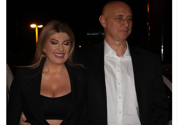 Ova djevojka KĆERKA Viki Miljković maćeha! Svi znaju za sina Andreja, ali o njoj ćutila sve ove godine!!SVI U VELIKOM ŠOKU pogledajte KO je u pitanju!!!