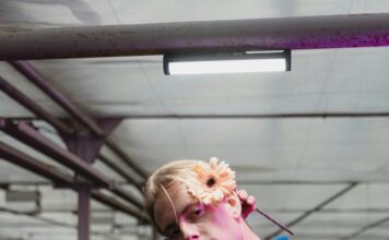 Plava boja odjeće prirodno smiruje um i tijelo Plava boja odjeće prirodno smiruje um i tijelo