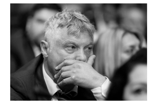 Tajni život Miroslava Lazanskog: Godinama se trudio da sakrije svoju mračnu stranu, čuvena dama ga raskrinkala do kraja Tajni život Miroslava Lazanskog: Godinama se trudio da sakrije svoju mračnu stranu, čuvena dama ga raskrinkala do kraja