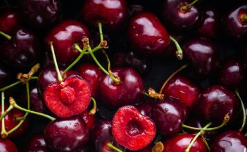 Zašto vas boli stomak nakon što pojedete trešnje? Zašto vas boli stomak nakon što pojedete trešnje?