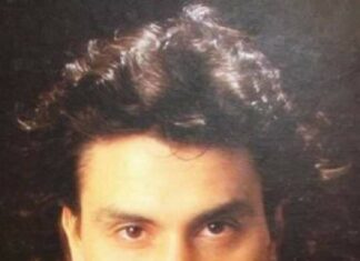 BIO JE NAJLEPŠI PEVAČ U JUGOSLAVIJI, evo šta je od njega ostalo: Danas se niko ne želi ni slikati s njim BIO JE NAJLEPŠI PEVAČ U JUGOSLAVIJI, evo šta je od njega ostalo: Danas se niko ne želi ni slikati s njim