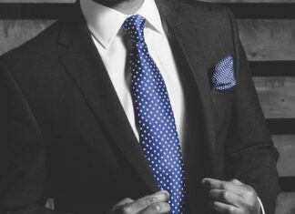 Direktori modnih kompanija nikada nisu bili bolje plaćeni Direktori modnih kompanija nikada nisu bili bolje plaćeni