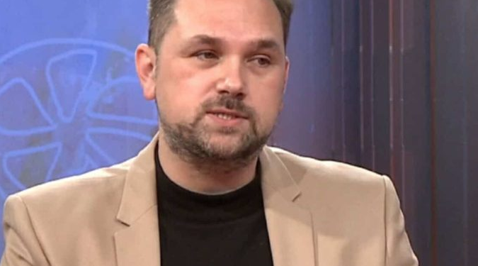 GRČEVI U NOGAMA M0GU BITI ZNAK B0LESTI! Profesor Medicinskog fakulteta 0tkriva kako prepoznati da li ste u 0PASNOSTI!
