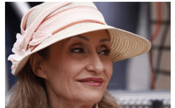 Mamin ponos i najveće blago: Pogledajte u kakvu ljepoticu je izrasla kćerka Ljiljane Jakšić Salvete, dobila je u 52. godini Mamin ponos i najveće blago: Pogledajte u kakvu ljepoticu je izrasla kćerka Ljiljane Jakšić Salvete, dobila je u 52. godini