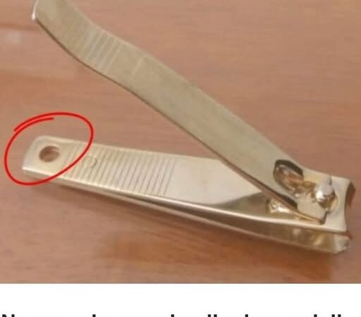Potpuno će vas RASPAMETITI FUNKCIJA RUPICE NA GRICKALICI ZA NOKTE: Služi čak za 2 STVARI i ovo niko nije mogao ni da pretpostavi – nije tu samo zbog dekoracije