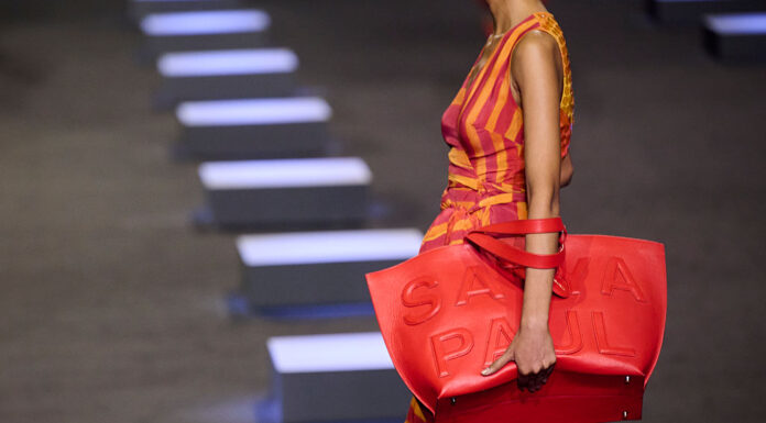 Trend torbi za jesen i zimu 2025/2026: Svi modeli koji će se nositi Trend torbi za jesen i zimu 2025/2026: Svi modeli koji će se nositi