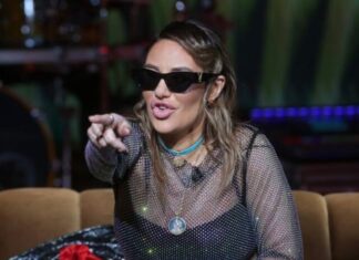 Ana Nikolić objavila tekst nove pjesme: “Bar na tren da sklonim se od prošlosti” Ana Nikolić objavila tekst nove pjesme: “Bar na tren da sklonim se od prošlosti”