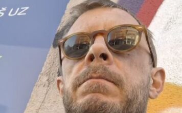 Ćerka Arsena dedića udata je za veliku Jugoslovensku zvezdu: Uz njegove pesme smo plakali, a najveći hit posvetio njoj Ćerka Arsena dedića udata je za veliku Jugoslovensku zvezdu: Uz njegove pesme smo plakali, a najveći hit posvetio njoj