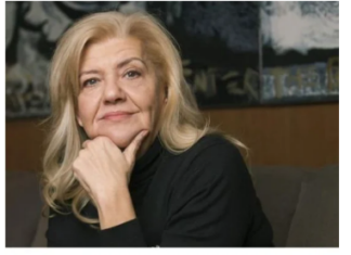 Marina Tucaković kad je shvatila da umire, napisala pesmu čiji stihovi režu kao mač: Iza nje se krije istina koja razara Marina Tucaković kad je shvatila da umire, napisala pesmu čiji stihovi režu kao mač: Iza nje se krije istina koja razara