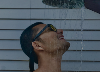 Niko ga ne pere tokom tuširanja – evo koji dio tijela je leglo bakterija Niko ga ne pere tokom tuširanja – evo koji dio tijela je leglo bakterija