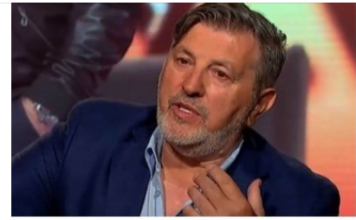 Ovo je mladi pjevač koji je Šerifu preoteo ženu- VELIKA BRUKA, POJAVILE SE SLIKE- Šerif dao bogastvo da ta informacija se ne pojavi Ovo je mladi pjevač koji je Šerifu preoteo ženu- VELIKA BRUKA, POJAVILE SE SLIKE- Šerif dao bogastvo da ta informacija se ne pojavi