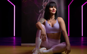 Pokret koji donosi energiju, zdravlje i radost – čak i iz dnevnog boravka! Pokret koji donosi energiju, zdravlje i radost – čak i iz dnevnog boravka!