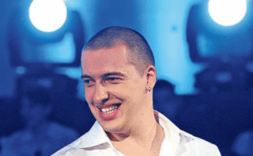 SPAVA0 SAM SA UDATIM ŽENAMA” Amar Gile bez dlake na jeziku: KAD čujete s kojom Našom POPULARNOM PJEVAČICOM JE BIO zgrozit ćete se.. SPAVA0 SAM SA UDATIM ŽENAMA” Amar Gile bez dlake na jeziku: KAD čujete s kojom Našom POPULARNOM PJEVAČICOM JE BIO zgrozit ćete se..