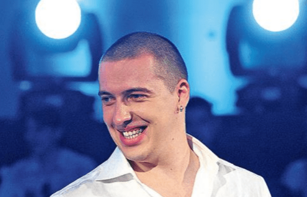 SPAVA0 SAM SA UDATIM ŽENAMA” Amar Gile bez dlake na jeziku: KAD čujete s kojom Našom POPULARNOM PJEVAČICOM JE BIO zgrozit ćete se.. SPAVA0 SAM SA UDATIM ŽENAMA” Amar Gile bez dlake na jeziku: KAD čujete s kojom Našom POPULARNOM PJEVAČICOM JE BIO zgrozit ćete se..