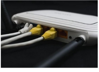 Spor vam je internet? Možda mu smeta 1 kućni ukras: Nikada se ne bi sjetili da je krivac Spor vam je internet? Možda mu smeta 1 kućni ukras: Nikada se ne bi sjetili da je krivac