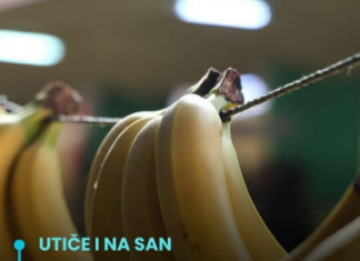 UTIČE I NA SAN: Evo šta će se desiti ukoliko budete svaki dan jeli banane UTIČE I NA SAN: Evo šta će se desiti ukoliko budete svaki dan jeli banane