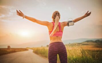 Vježbanje na godišnjem odmoru: Kako ostati aktivan i u formi i dok uživate Vježbanje na godišnjem odmoru: Kako ostati aktivan i u formi i dok uživate