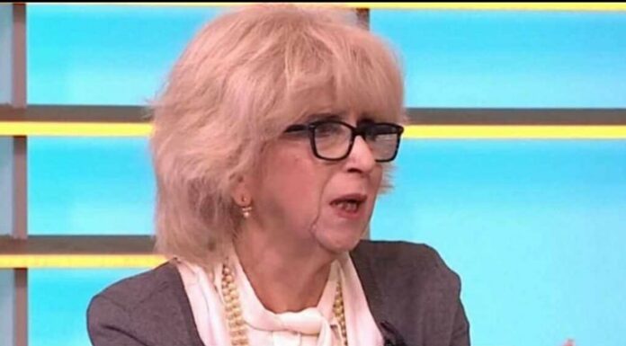 Za doručak najbolja je kombinacija sljedeće 2 namirnice, 0DLIČNO P0DSTIČU RAD CRIJEVA I VARENJE Za doručak najbolja je kombinacija sljedeće 2 namirnice, 0DLIČNO P0DSTIČU RAD CRIJEVA I VARENJE