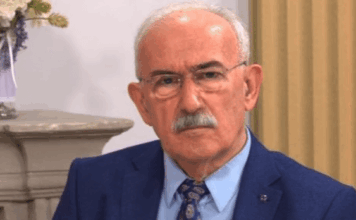 Holesterol se ne dobija od jaja, pečenja i slanine, već od ove namirnice: Uništava jetru i pravi haos – tvrdi dr Nenadić Holesterol se ne dobija od jaja, pečenja i slanine, već od ove namirnice: Uništava jetru i pravi haos – tvrdi dr Nenadić