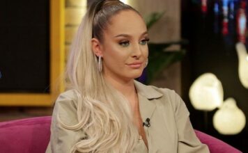 Luna Đogani o svom stanju nakon Zadruge, priznala da su joj prijetili: “Smršala sam 40 kilograma, bila sam na lijekovima” Luna Đogani o svom stanju nakon Zadruge, priznala da su joj prijetili: “Smršala sam 40 kilograma, bila sam na lijekovima”