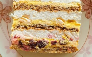 Savršeni spoj voća, oraha i kreme – Recept za najlepšu Moskva tortu! Savršeni spoj voća, oraha i kreme – Recept za najlepšu Moskva tortu!