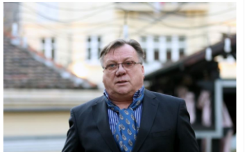 Simptomi bolesti jetre od koje se Halid Bešlić leči na onkologiji: Jedan nesumnjivo ukazuje na rak Simptomi bolesti jetre od koje se Halid Bešlić leči na onkologiji: Jedan nesumnjivo ukazuje na rak