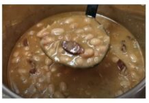 Doktorka otkrila koji sastojak se obavezno dodaje u pasulj da ne bi nadimao: NIKAKO ga ne potapajte u vodu, već… Doktorka otkrila koji sastojak se obavezno dodaje u pasulj da ne bi nadimao: NIKAKO ga ne potapajte u vodu, već…