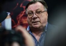 Evo od koje bolesti je umro Halid Bešlić: Simptomi se javljaju godinama pre nego što boelst uzme maha Evo od koje bolesti je umro Halid Bešlić: Simptomi se javljaju godinama pre nego što boelst uzme maha