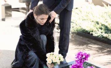 Evo šta stvarno znači kada sanjate mrtvu osobu: Takvi snovi uključuju brojne znakove i simbole Evo šta stvarno znači kada sanjate mrtvu osobu: Takvi snovi uključuju brojne znakove i simbole