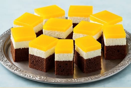 **FANTA TORTA 🍊 – PUFNASTI BISKVIT, UKUSNI KREM I OSVJEŽAVAJUĆI PRELIV**