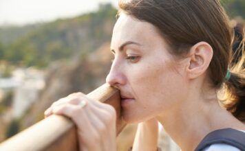 Iskrena priča žene koja se udala zbog novca: “Ljudi koji imaju pare znaju da to nije sreća” Iskrena priča žene koja se udala zbog novca: “Ljudi koji imaju pare znaju da to nije sreća”