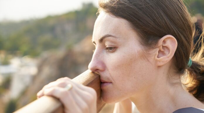 Iskrena priča žene koja se udala zbog novca: “Ljudi koji imaju pare znaju da to nije sreća” Iskrena priča žene koja se udala zbog novca: “Ljudi koji imaju pare znaju da to nije sreća”