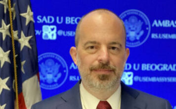 Izetbegović se sastao s Ginkelom: Pozdravili odluku NSRS-a o povlačenju neustavnih zakona Izetbegović se sastao s Ginkelom: Pozdravili odluku NSRS-a o povlačenju neustavnih zakona