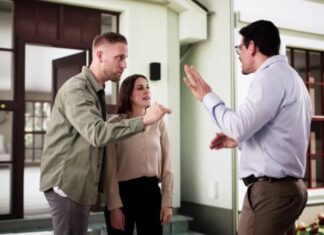 Kada mi je umrla svekrva porodica se raspala: Zbog njenog testamenta braća i sestre su bili u stanju da se poubijaju, a ja sam shvatila s kim sam u braku Kada mi je umrla svekrva porodica se raspala: Zbog njenog testamenta braća i sestre su bili u stanju da se poubijaju, a ja sam shvatila s kim sam u braku