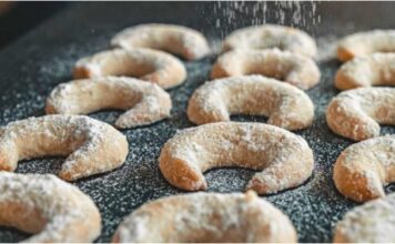 KIFLICE OD VANILIJE KOJI SE TOPE U USTIMA! MIRIS KOJI OSVAJA CIJELU KUĆU! ✨ KIFLICE OD VANILIJE KOJI SE TOPE U USTIMA! MIRIS KOJI OSVAJA CIJELU KUĆU! ✨