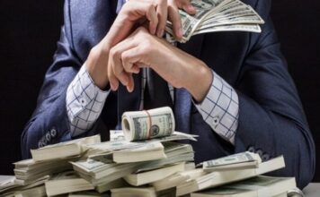 Konačno! Ova dva horoskopska znaka će plivati u novcu na kraju godine Konačno! Ova dva horoskopska znaka će plivati u novcu na kraju godine