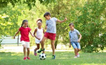 Kroz igru mogu sve: Tri trika pomažu djeci da se lakše snađu u društvu Kroz igru mogu sve: Tri trika pomažu djeci da se lakše snađu u društvu