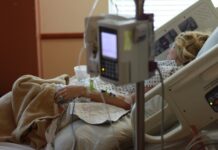 Liječnica objasnila što se događa s ljudima prije smrti: ‘Može trajati dva dana’ Liječnica objasnila što se događa s ljudima prije smrti: ‘Može trajati dva dana’