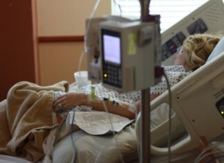 Liječnica objasnila što se događa s ljudima prije smrti: ‘Može trajati dva dana’ Liječnica objasnila što se događa s ljudima prije smrti: ‘Može trajati dva dana’