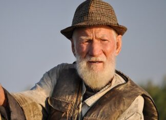 Majka je jedini pravi prijatelj – Savjeti moga dede koji su me učinili srećnim čovjekom Majka je jedini pravi prijatelj – Savjeti moga dede koji su me učinili srećnim čovjekom