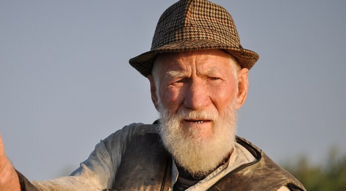 Majka je jedini pravi prijatelj – Savjeti moga dede koji su me učinili srećnim čovjekom Majka je jedini pravi prijatelj – Savjeti moga dede koji su me učinili srećnim čovjekom