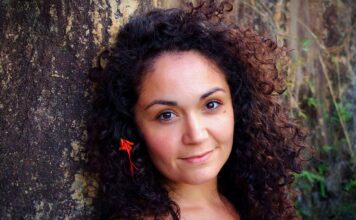 Mudra žena nikada nije ljubomorna – ” Ona shvata da se bez muškarca život ne završava” Mudra žena nikada nije ljubomorna – ” Ona shvata da se bez muškarca život ne završava”