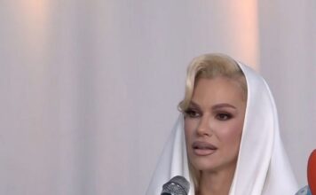 Na ruci Nataše Bekvalac zasijao prsten! Otkrila od koga je, pa spomenula Ikodinovića: “Nije se pojavio…” Na ruci Nataše Bekvalac zasijao prsten! Otkrila od koga je, pa spomenula Ikodinovića: “Nije se pojavio…”