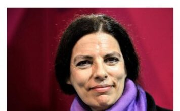 NAJBOGATIJA ŽENA NA SVETU TEŠKA JE 100 MILIJARDI DOLARA, ALI ŽIVI KAO SIROMAH: Ne šminka se, ne čupa obrve, EVO ŠTA RADI NAJBOGATIJA ŽENA NA SVETU TEŠKA JE 100 MILIJARDI DOLARA, ALI ŽIVI KAO SIROMAH: Ne šminka se, ne čupa obrve, EVO ŠTA RADI