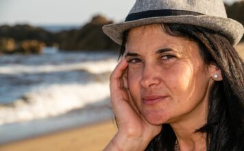 Nezavisna žena nije ona koja je sama – Već koja sama plaća svoje račune: 5 pokazatelja jake žene Nezavisna žena nije ona koja je sama – Već koja sama plaća svoje račune: 5 pokazatelja jake žene