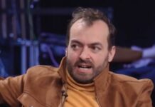 Poznati glumac mora na operaciju: Nenadu Okanoviću se zbog bolesti promijenio glas Poznati glumac mora na operaciju: Nenadu Okanoviću se zbog bolesti promijenio glas