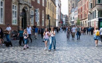 “Preselila sam se sa mužem u Dansku, a njihova pravila su nas šokirala”: Kristina nije ni slutila šta će je snaći "Preselila sam se sa mužem u Dansku, a njihova pravila su nas šokirala": Kristina nije ni slutila šta će je snaći