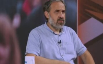 Roditelji koji prvo urade djeci ovo kad dođu s posla, vaspitavaju primitivne narcise bez pokrića: Objašnjava dr Mladenović Roditelji koji prvo urade djeci ovo kad dođu s posla, vaspitavaju primitivne narcise bez pokrića: Objašnjava dr Mladenović