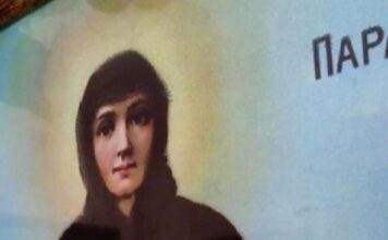 “Sanjala sam SVETU PETKU i odmah otišla kod popa da ga pitam za značenje: Njegove reči pamtiću dok sam živa” "Sanjala sam SVETU PETKU i odmah otišla kod popa da ga pitam za značenje: Njegove reči pamtiću dok sam živa"