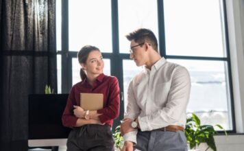 Slađa iz Subotice nakon 20 godina braka otkrila istinu o mužu: “Imamo četvoro dece, a nisam ni slutila šta mi se odvija pred očima” Slađa iz Subotice nakon 20 godina braka otkrila istinu o mužu: "Imamo četvoro dece, a nisam ni slutila šta mi se odvija pred očima"